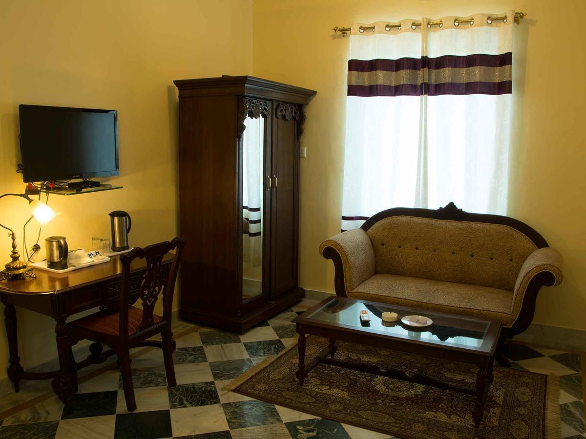 V Resorts Rajmahal Orchha Exteriör bild